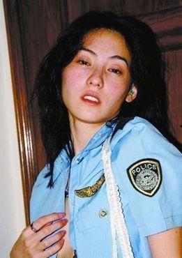 张柏芝露下体照片,引发网络热议 第2张 张柏芝露下体照片,引发网络热议 第2张