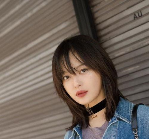 辛芷蕾发型图片