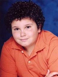 威蓝伊个人资料,才华横溢的年轻艺术家，多才多艺的璀璨之星  第3张