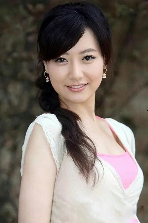 演员白冰图片,光影交织，演绎人生百态